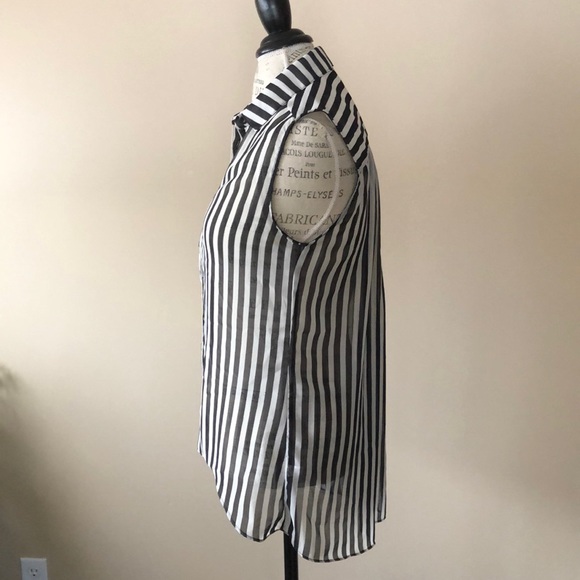 Sheer Sleeveless Blouse - Picture 7 of 12